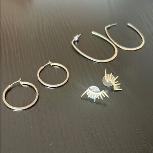 Gold Earrings Lot